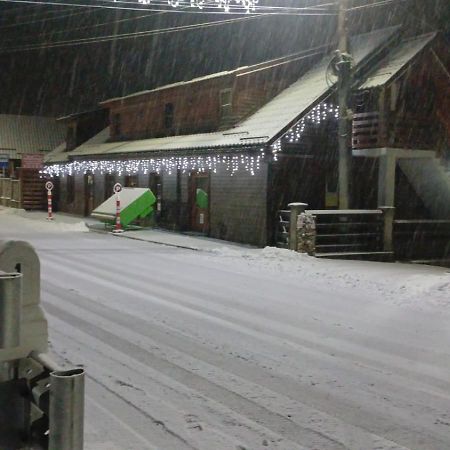 Pensiunea Carmen Bucium  Bagian luar foto